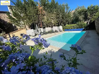Maison, 280 m²
