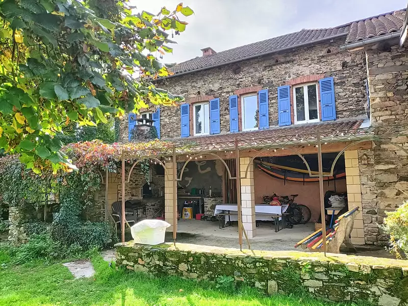 Maison, 240 m²