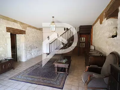 Maison, 451 m²