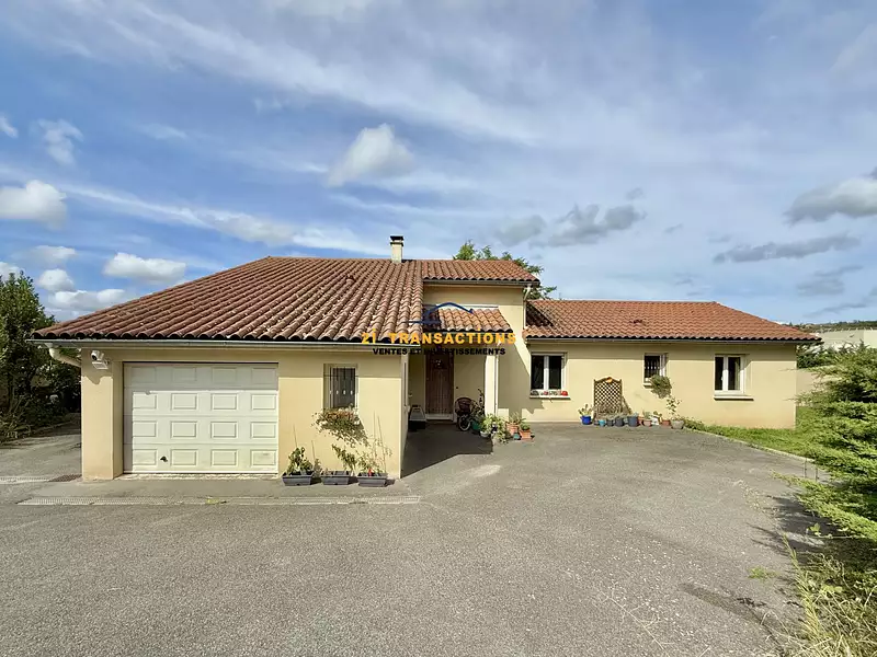 Maison, 150,6 m²