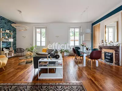 Maison, 180 m²