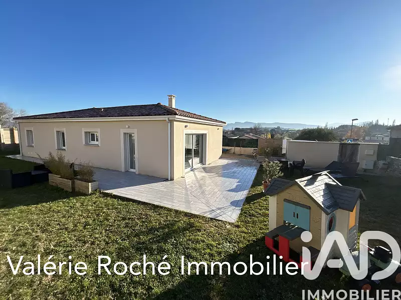 Maison, 106 m²