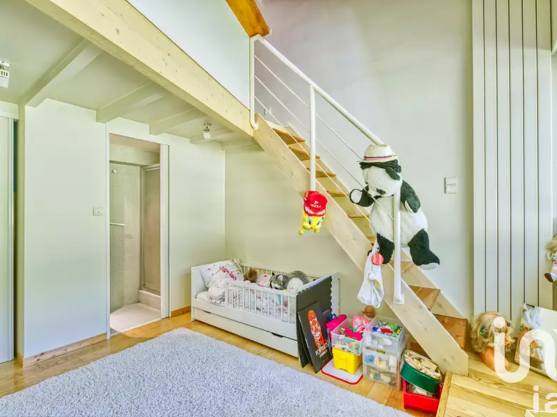 Maison, 220 m²