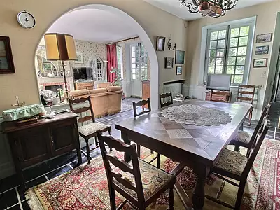 Maison, 245 m²