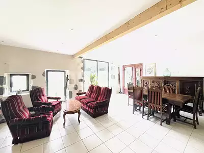 Maison, 259,5 m²