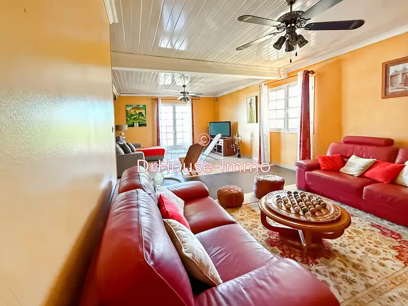 Maison, 217 m²