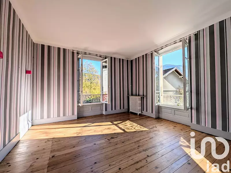 Maison, 237 m²