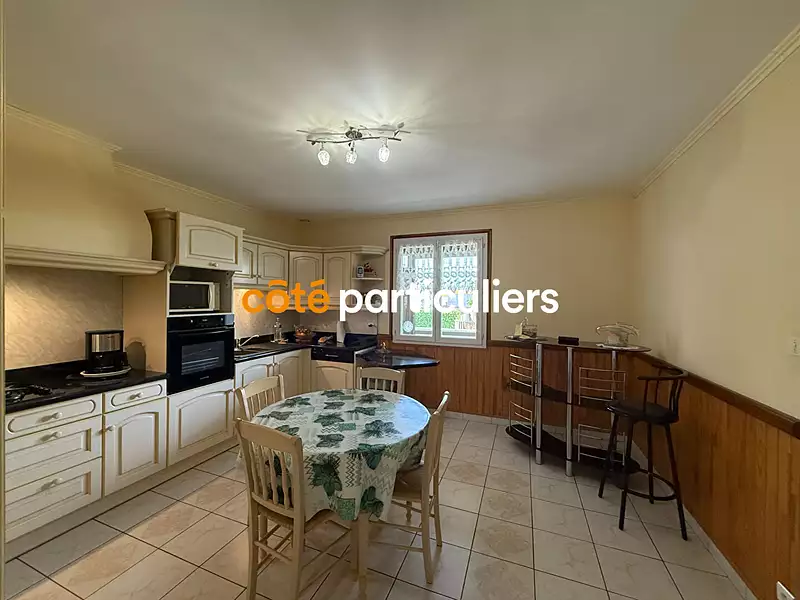 Maison, 155 m²