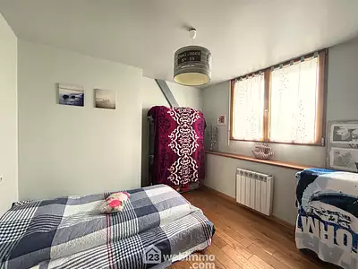 Maison, 215 m²