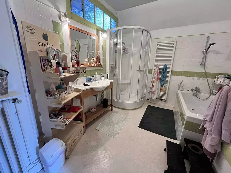 Maison, 166 m²