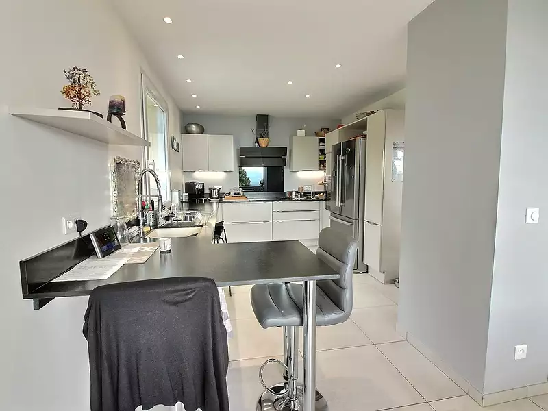 Maison, 145 m²
