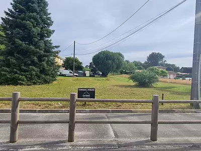 Terrain, 633 m²