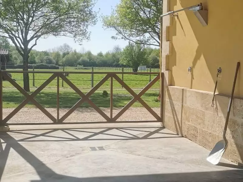 Maison, 859 m²