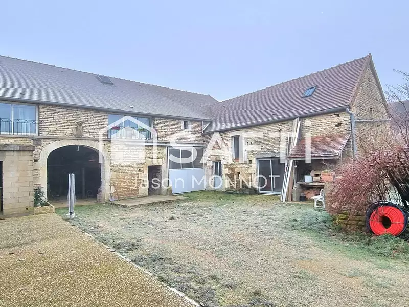 Maison, 270 m²