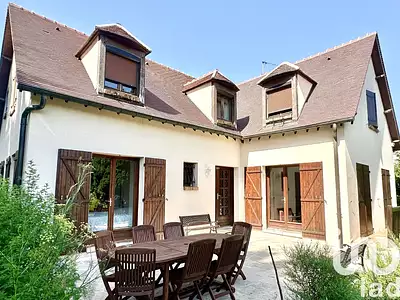 Maison, 176 m²