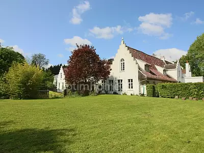 Maison, 268 m²