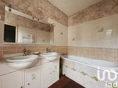 Maison, 207 m²