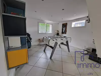 Maison, 181 m²