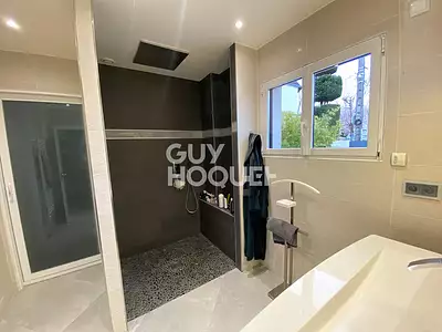 Maison, 175,79 m²