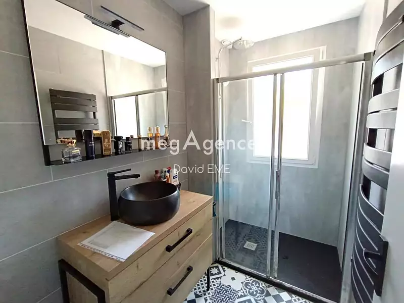 Maison, 121 m²