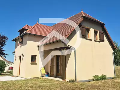 Maison, 153 m²