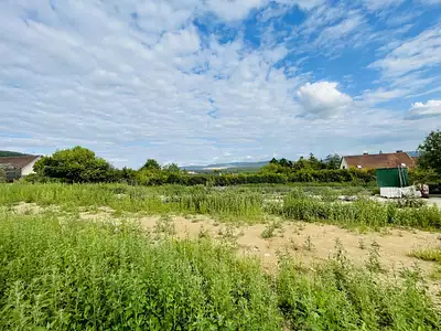 Terrain, 2 483 m²