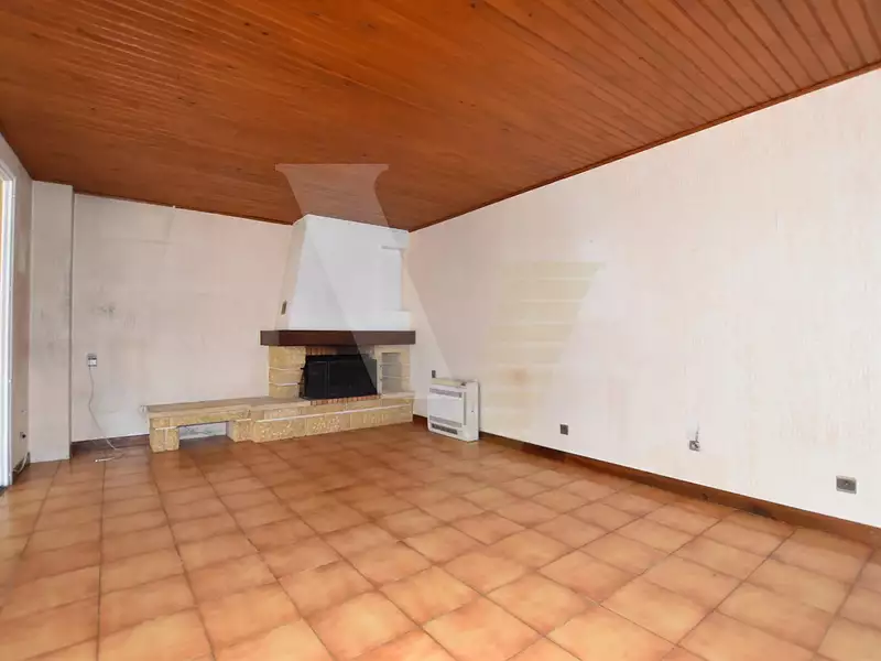 Maison, 320,16 m²
