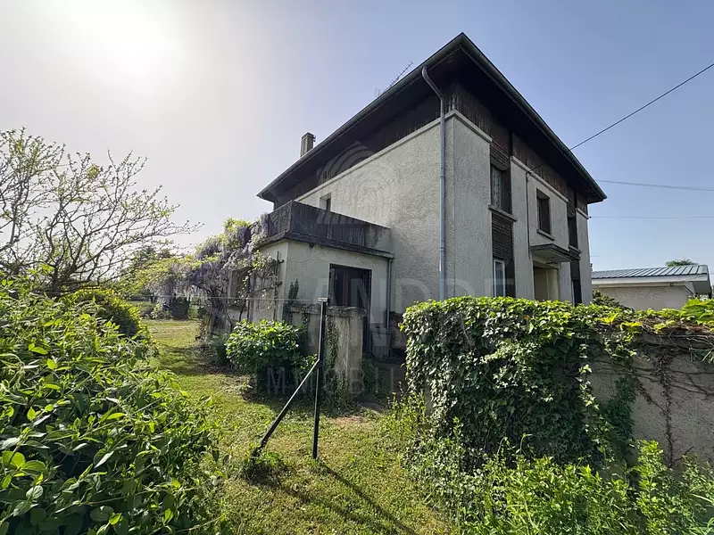 Maison, 216 m²