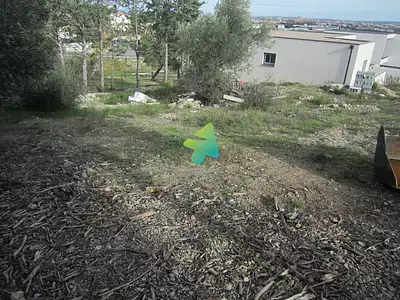 Terrain, 755 m²