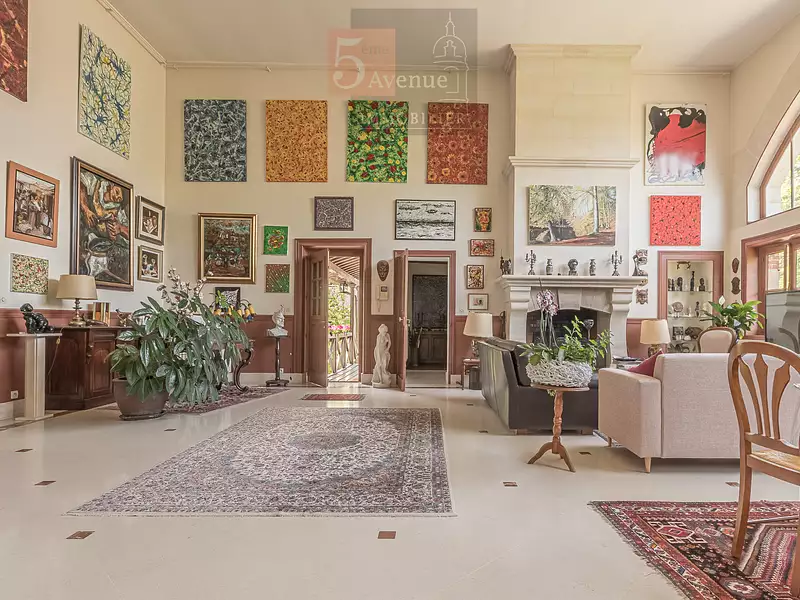 Maison, 370 m²