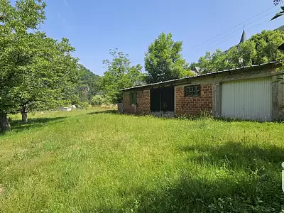 Terrain, 4 087 m²