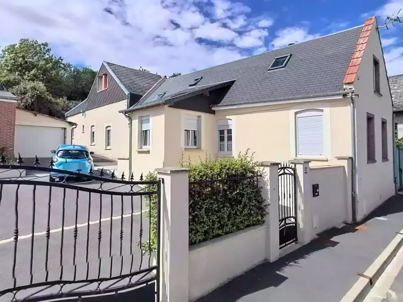 Maison, 152 m²
