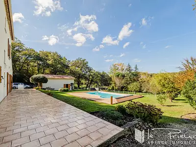 Maison, 210 m²