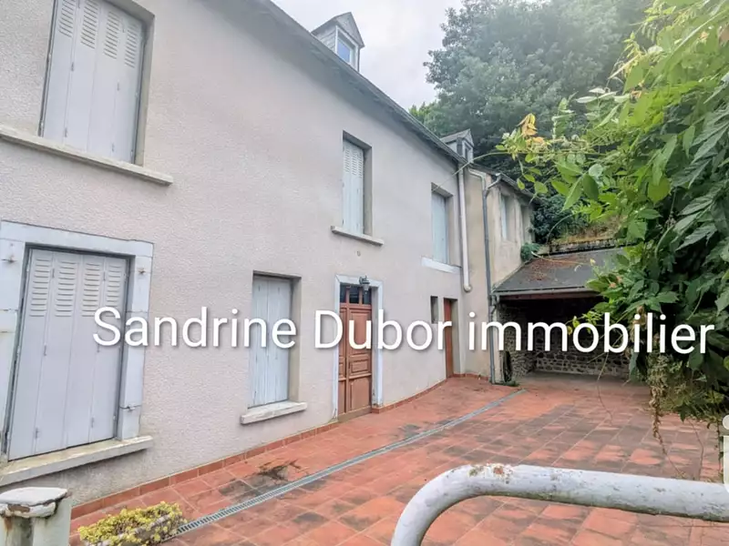 Maison, 146 m²