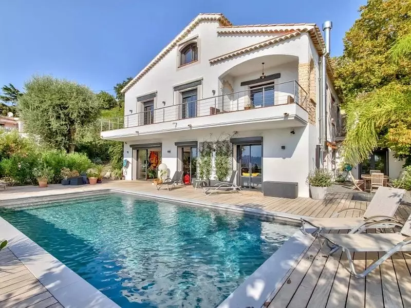 Maison, 287 m²