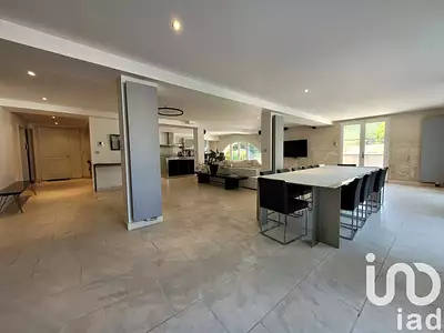 Maison, 450 m²