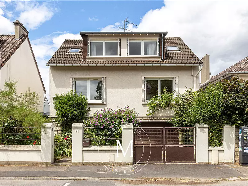 Maison, 190 m²