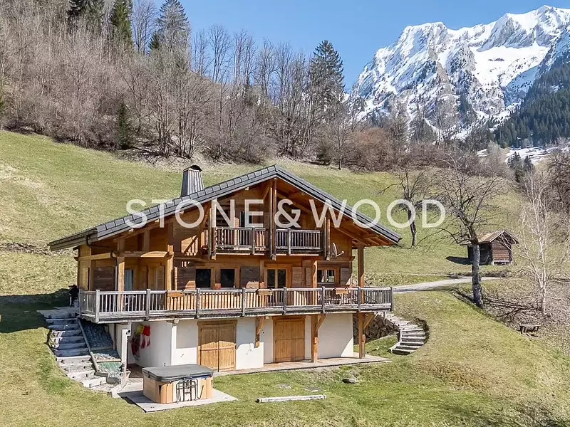 Maison, 250 m²