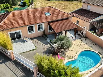 Maison, 156 m²