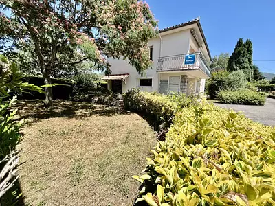 Maison, 201 m²