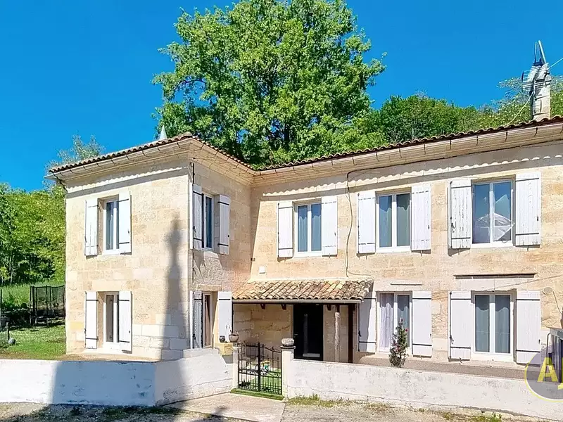 Maison, 148 m²