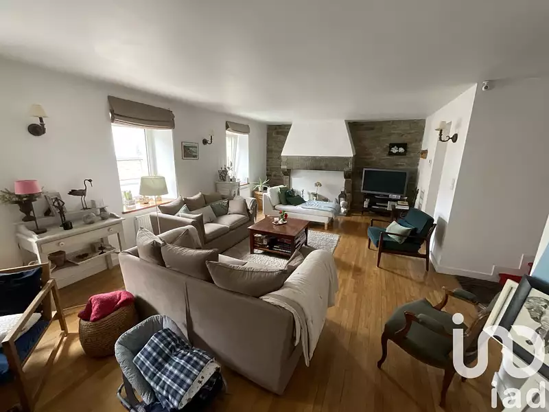 Maison, 208 m²
