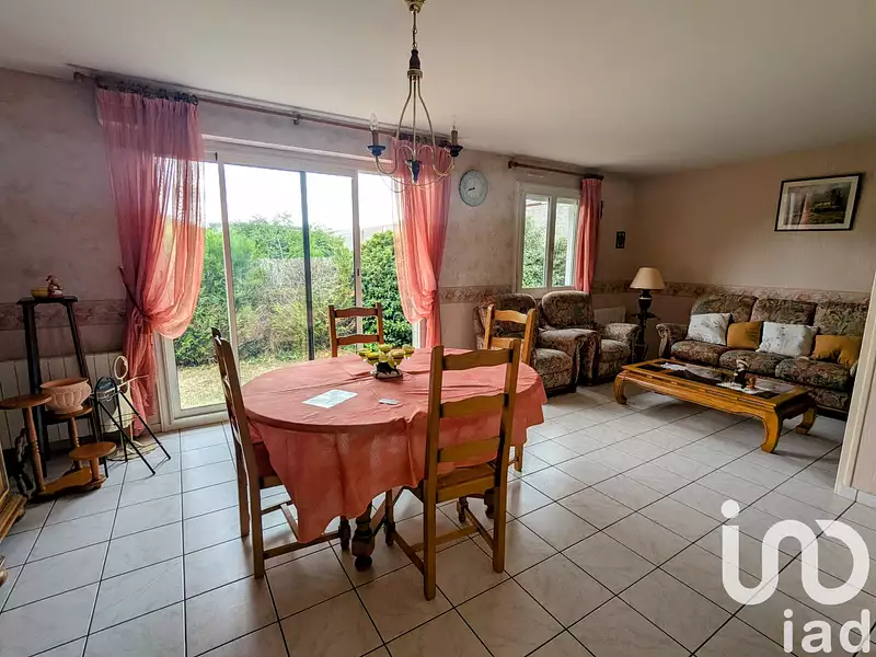 Maison, 84 m²