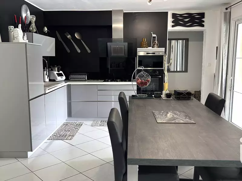 Maison, 206 m²