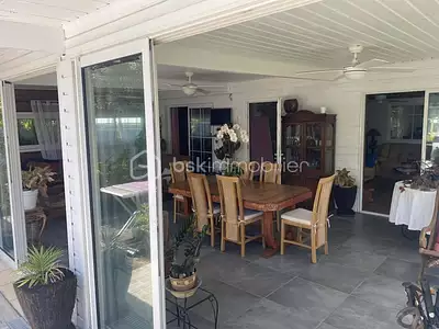 Maison, 650 m²