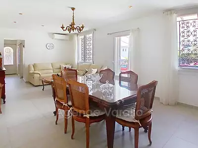 Maison, 99 m²