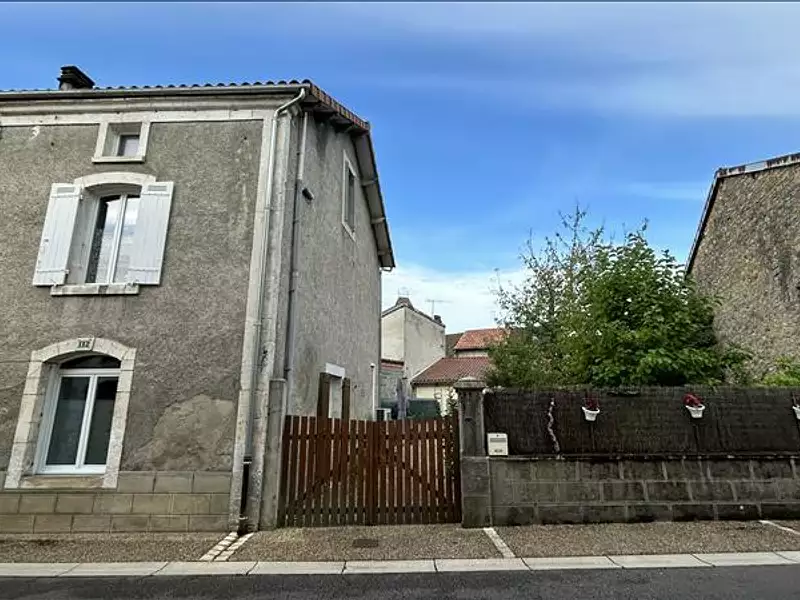 Maison, 93 m²