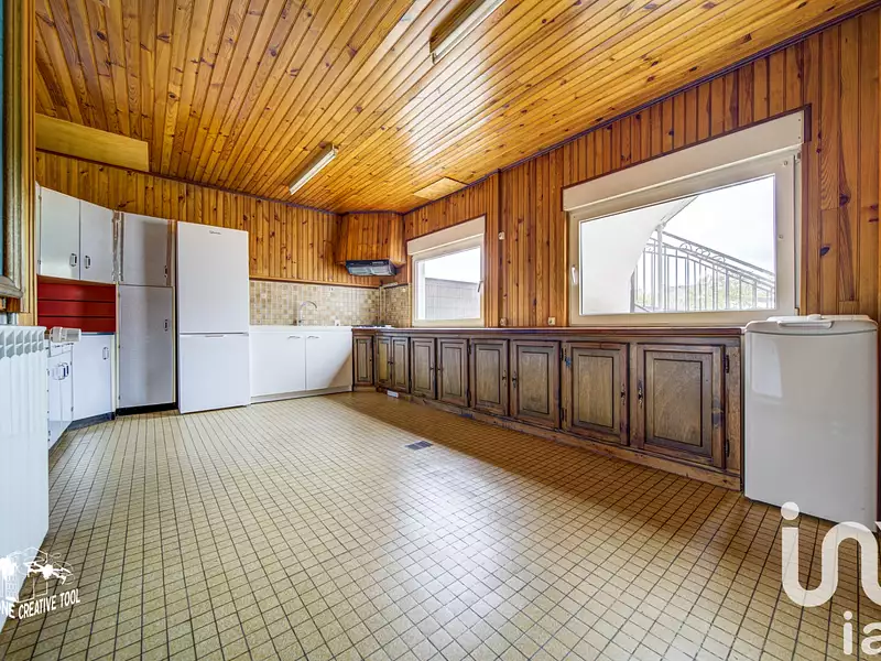 Maison, 180 m²