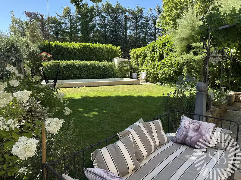 Maison, 190 m²