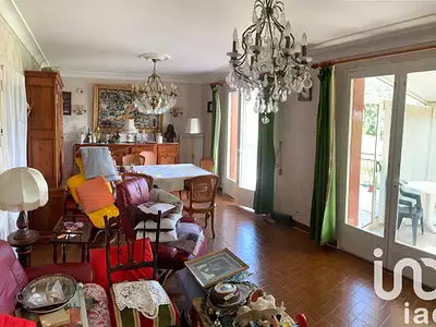 Maison, 204 m²